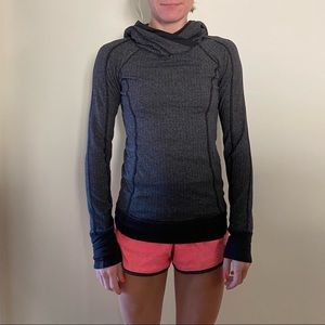 Lululemon hooded pullover long sleeve